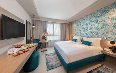  Golden Tulip El Mechtel